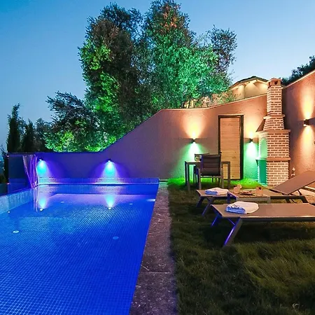 Islamlar Village 1 Bedroom 2701 كالكان